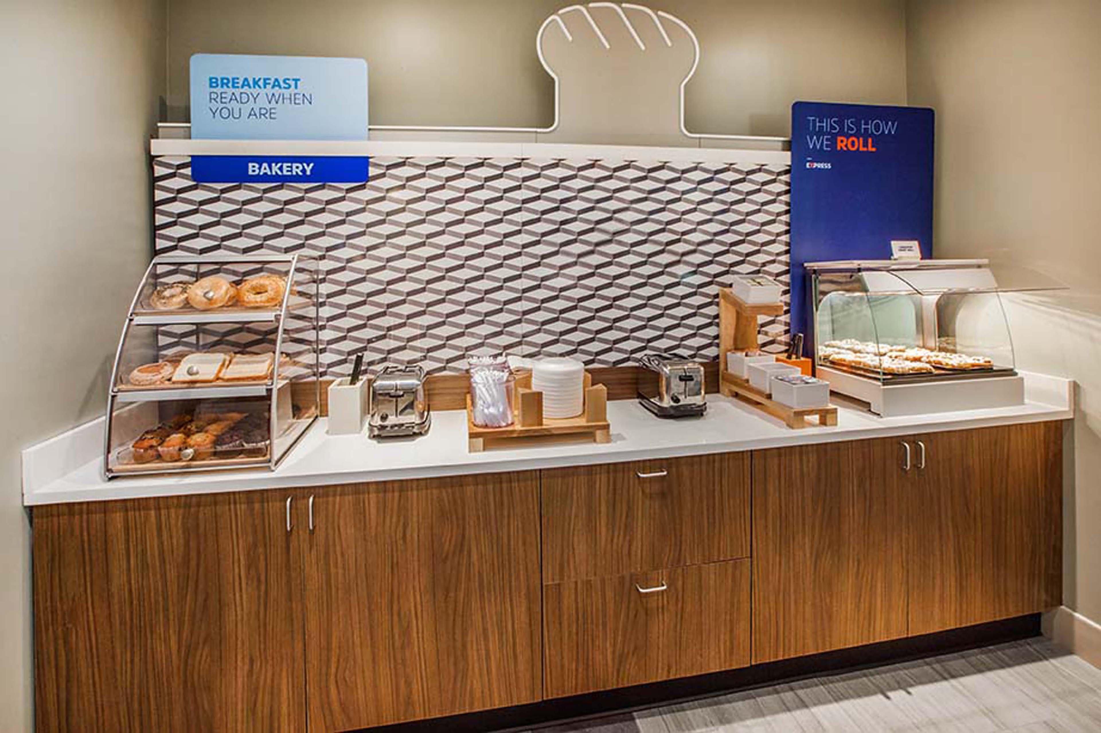 Holiday Inn Express - Charleston/Kanawha City By Ihg Bagian luar foto