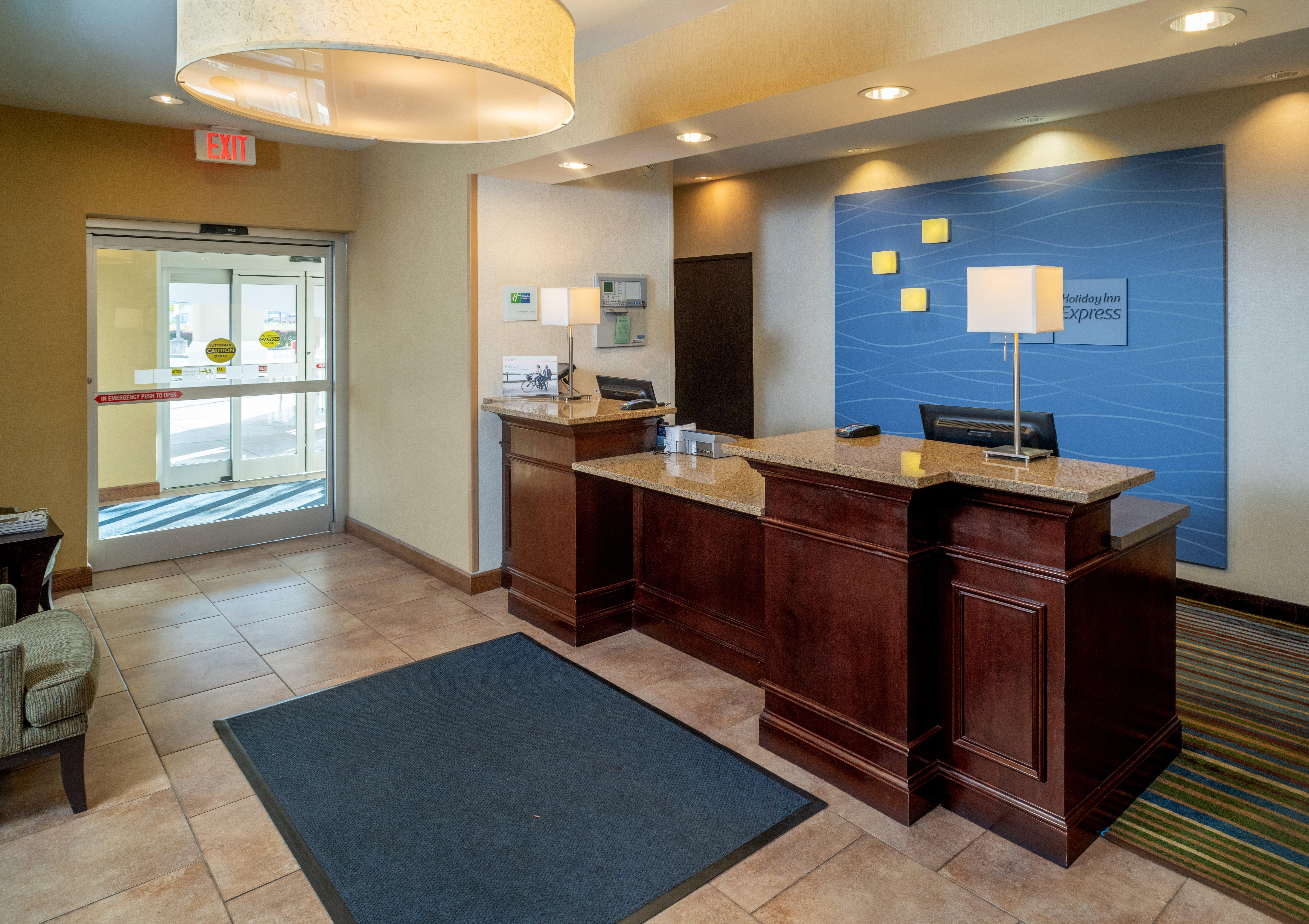 Holiday Inn Express - Charleston/Kanawha City By Ihg Bagian luar foto